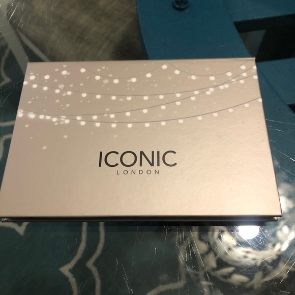 Iconic London Face Palette - Picture 1 of 2